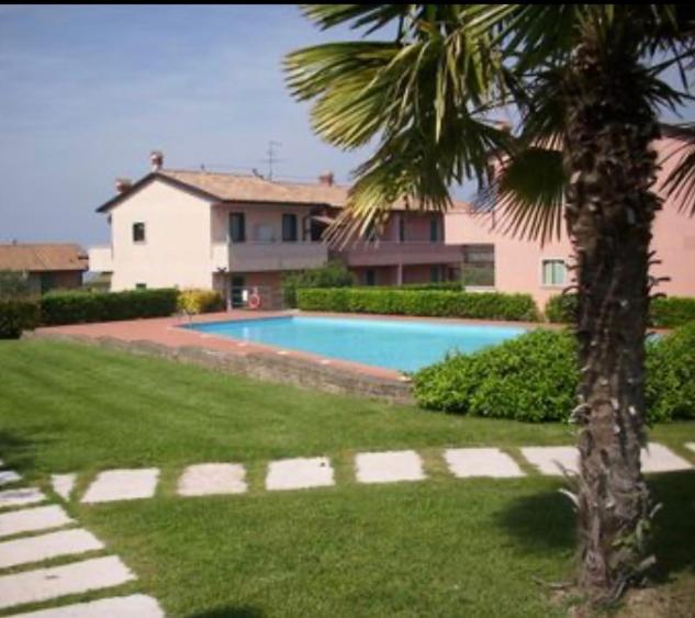 Mahatma Residence Lake View Lazise Bagian luar foto